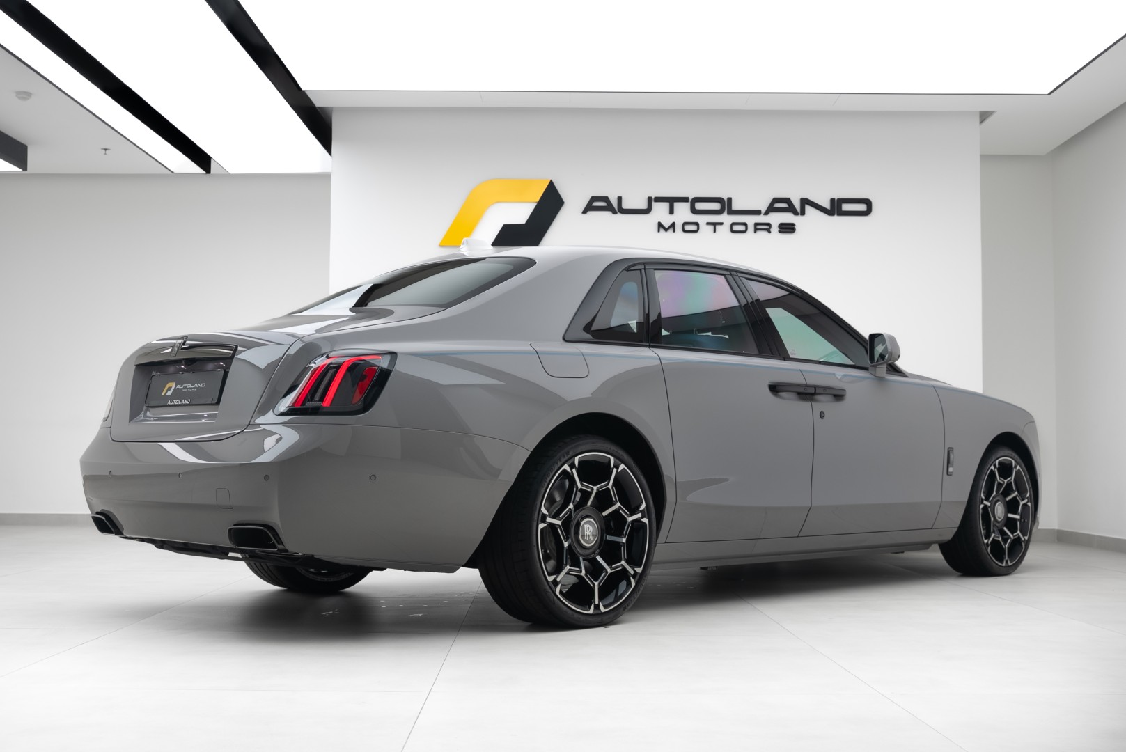2026 ROLLS ROYCE GHOST | BLACK BADGE | GCC | MAIN DEALER WARRANTY & SERVICE | FULL OPTION